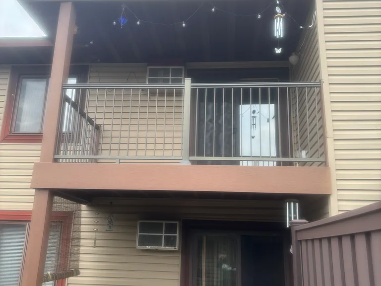1164 Bartosh Ln #13 — Photo 4