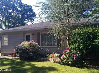 1515 Randolph Ave, Muskegon, MI 49441