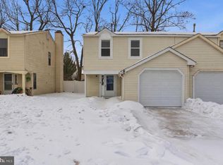 8 Ark Ct, Sewell, NJ 08080