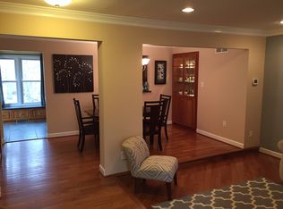 7934 Bubbling Brook Cir, Springfield, VA 22153