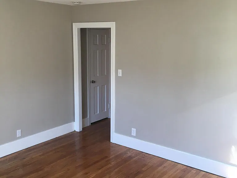 77 Winthrop Ave — Photo 7