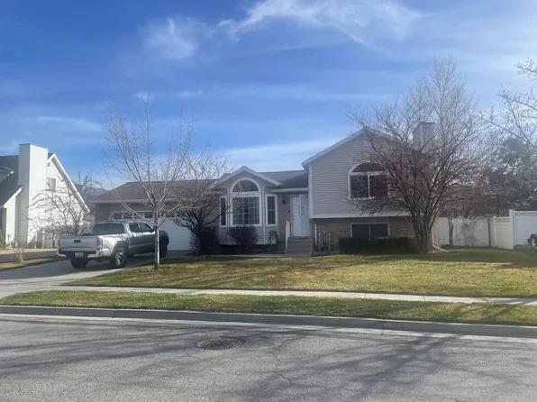 758 E New England Dr, Sandy, UT 84094