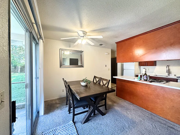 307 La Vida Way — Photo 3