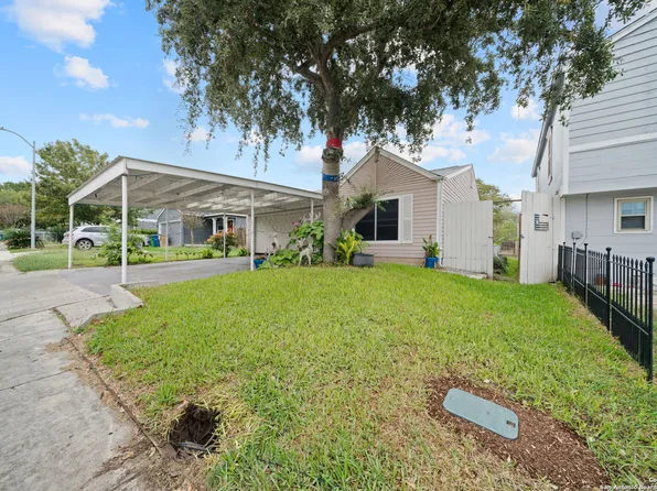 4146 Sunrise Creek Dr, San Antonio, TX 78244