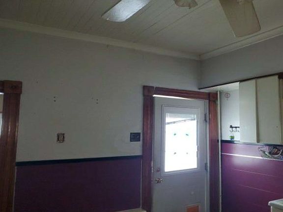 3rd image of 405 Boulevard Ave #L-2