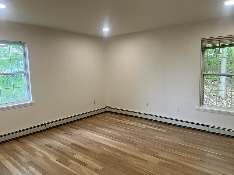 3 Undercliff Ln — Photo 15