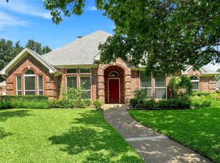 1605 Green Tree Dr, Hurst, TX 76054