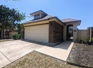 242 Rock Bluff Ln, San Marcos, TX 78666