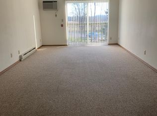 714 Highland Ave #12, Kewaskum, WI 53040