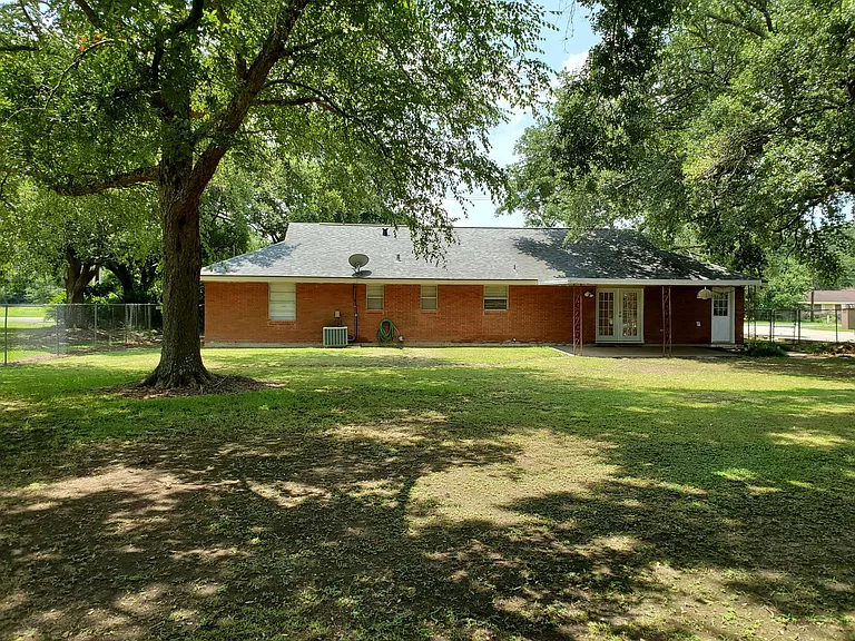 145 S Beadle Rd — Photo 2