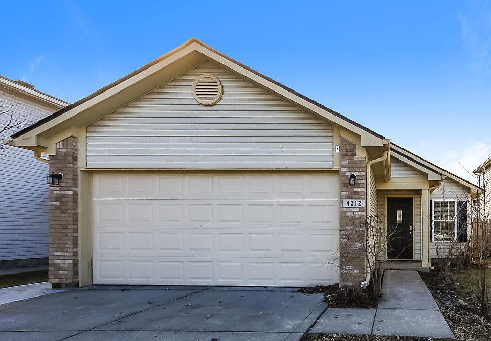 1st image of 4312 Village Trace Dr