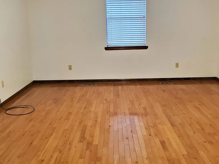 7001 Pauline Cir — Photo 36