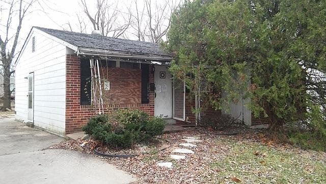 1st image of 10344 Royal Dr