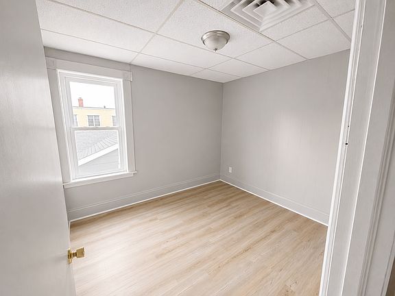 4th image of 85 Brayton St #2