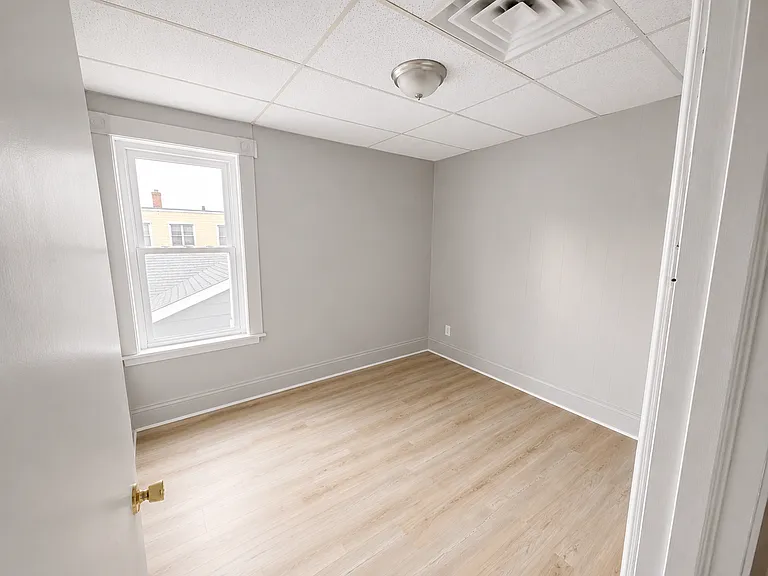 85 Brayton St #2 — Photo 4