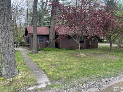 1927 Bear Rd, Oscoda, MI, 48750