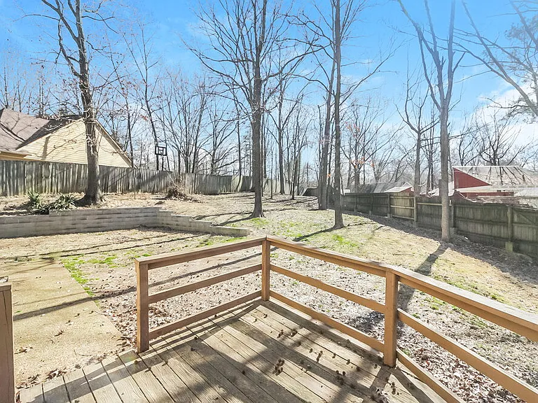476 Griffon Dr — Photo 19