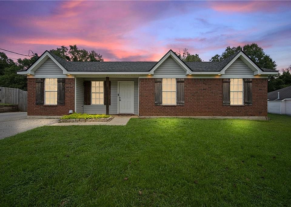 1st image of 13170 Buckthorn Ct