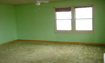 5th image of 356 Gibbon St