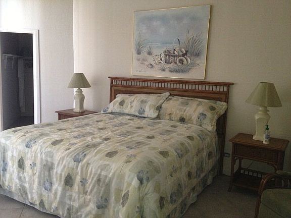 4th image of 1000 Padre Blvd
