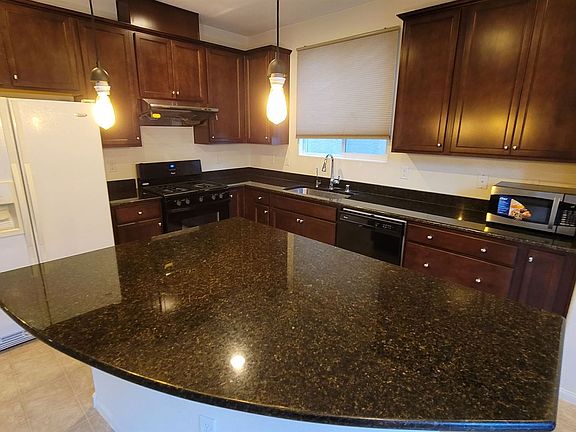 2nd image of 8732 Cerrito Canyon Ct