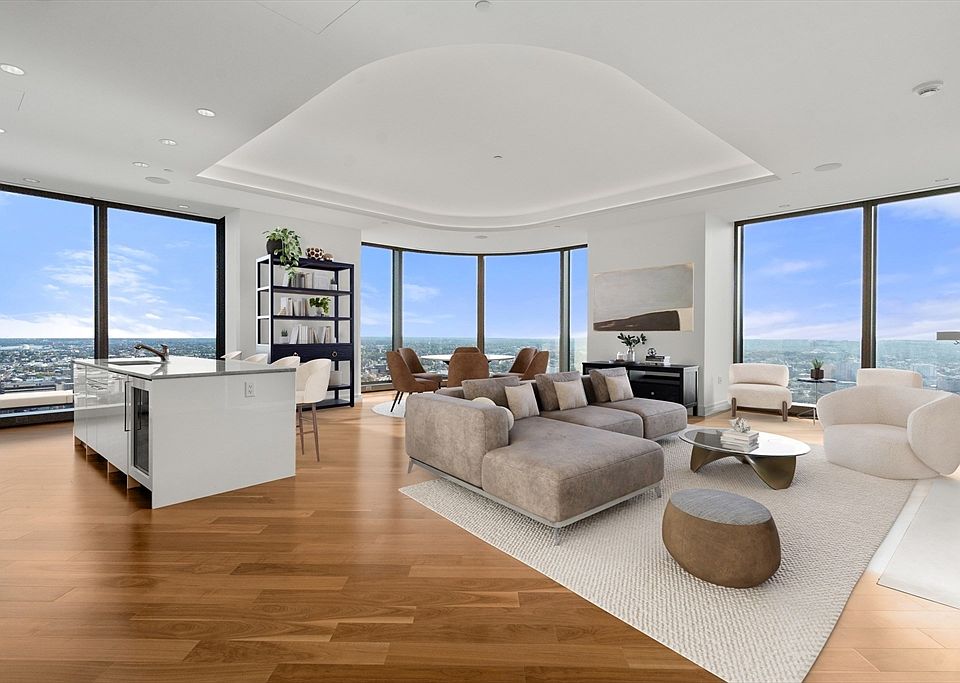 1st image of 1 Dalton St APT 4504