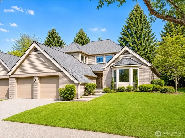 1748 Bellevue Way NE #1, Bellevue, WA 98004