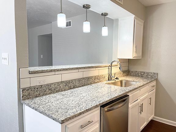 2nd image of 1226 Avenue A McCormick St #1219D