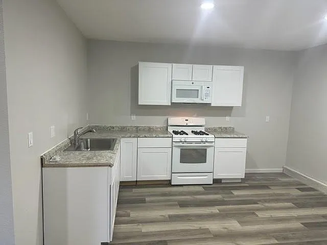 Kitchen with gas stove