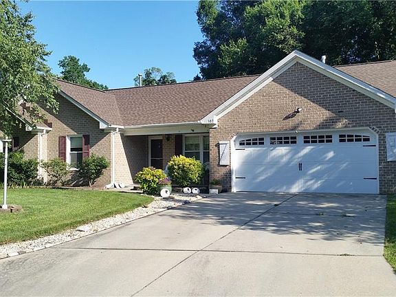 3rd image of 307 Waterwood Way