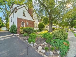 175 Everett Pl, Englewood, NJ 07631