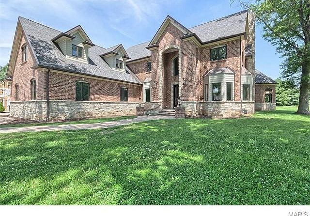 1st image of 39 Auburndale Dr