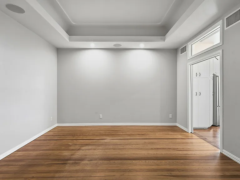 200 Highlands St — Photo 21