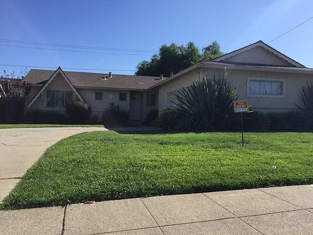 1st image of 1140 Danbury Dr