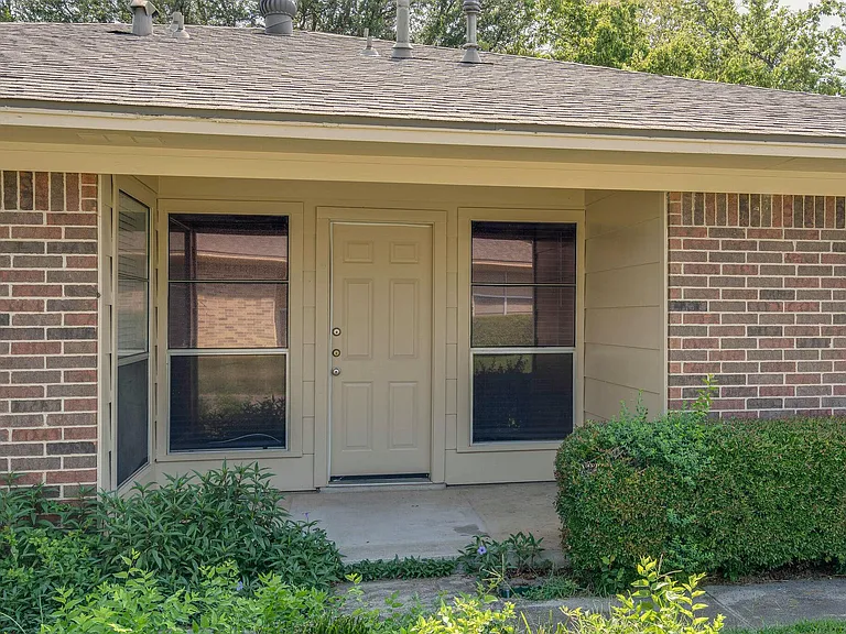 1233 Cordell St — Photo 20
