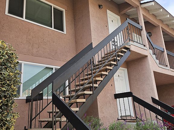 2nd image of 2123 Harriman Ln #3
