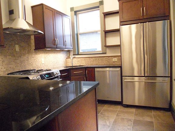 Brand New Gourmet Kitchen
