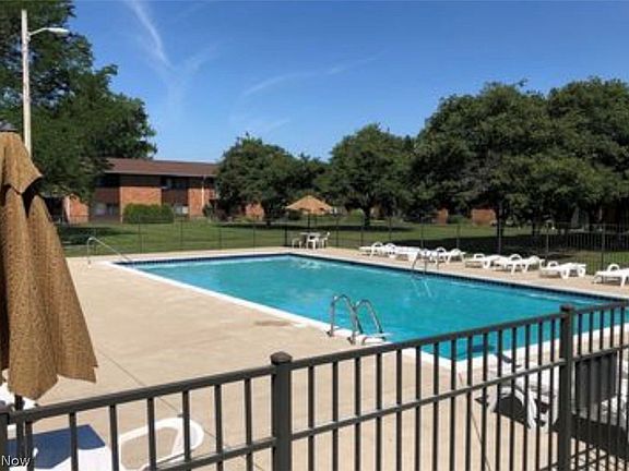 4th image of 23835 David Dr Unit 207