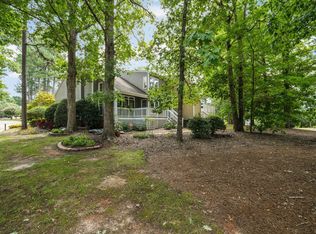 16 Renwick Ct, Raleigh, NC 27615