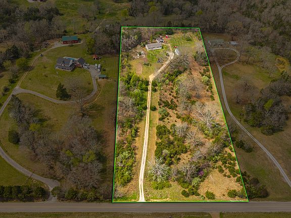 3rd image of 2491 Fred White Rd