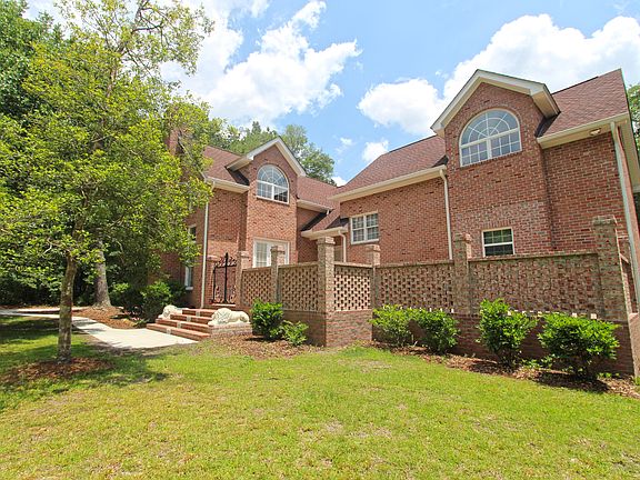 Entry w Patio & French Door