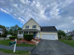 2 Chocorua Ln, Merrimack, NH 03054