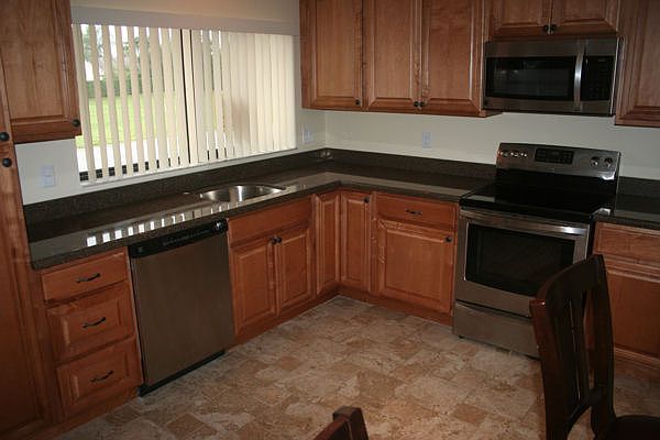 Kitchen looking right