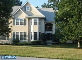 4 Holland Ct, Avondale, PA 19311