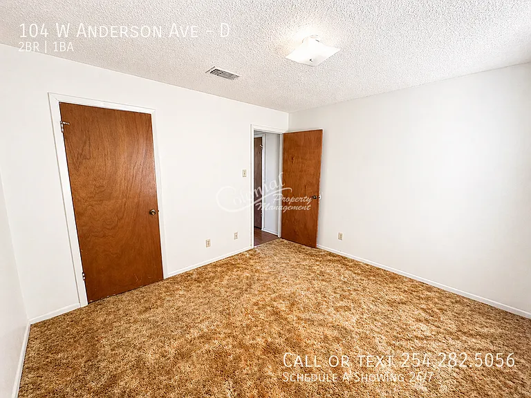 104 W Anderson Ave #D — Photo 6