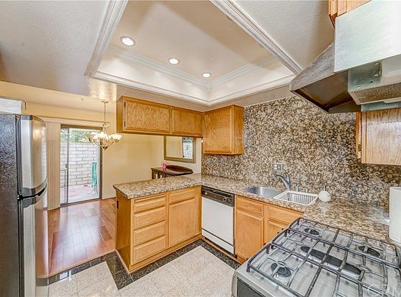 3rd image of 8865 Lampson Ave Unit B