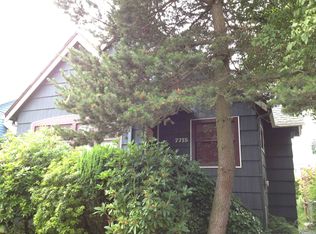 7715 19th Ave NE, Seattle, WA 98115