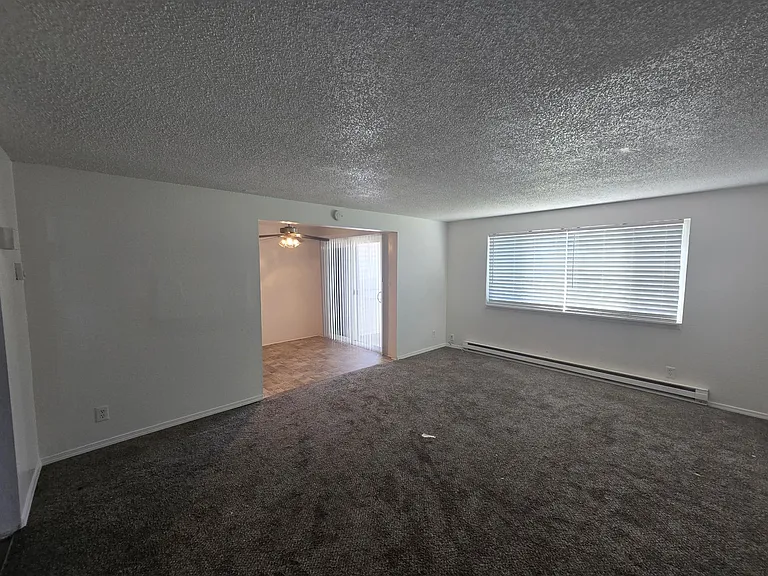 1715 Center Ave #1 — Photo 33