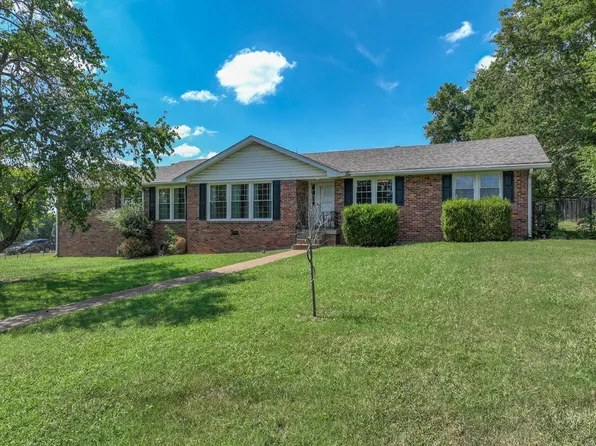 2116 Paula Dr, Madison, TN 37115