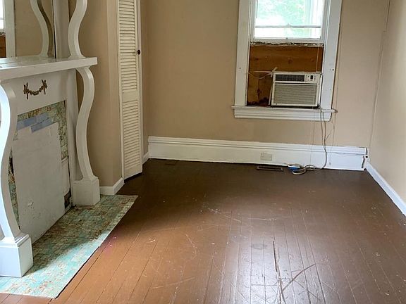 5th image of 343 Aylesford Pl #A